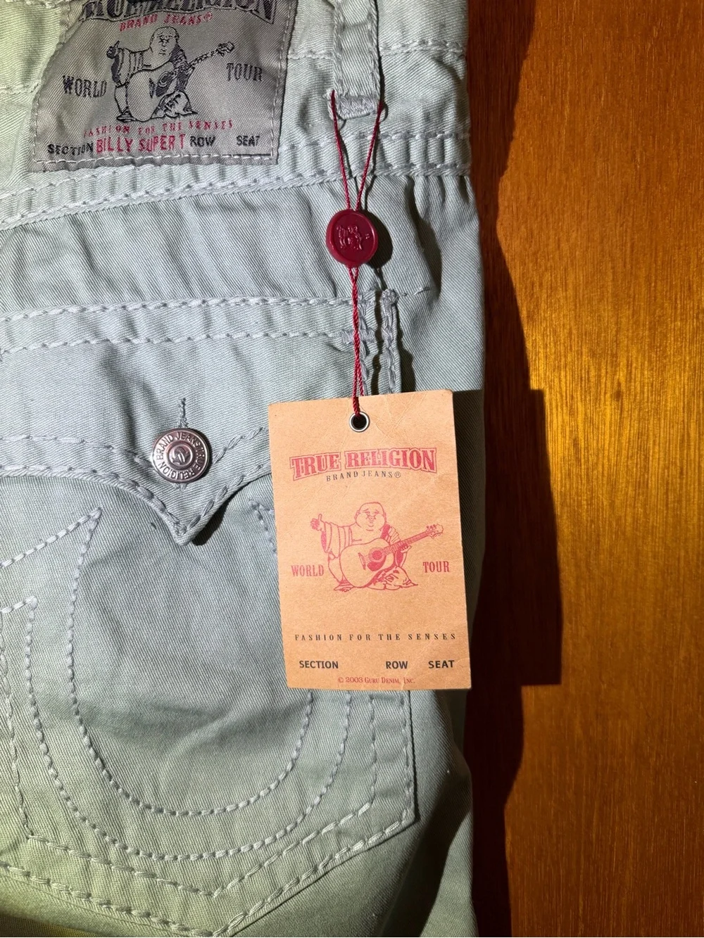 Men’s true religion Billy 38 light green NWT
